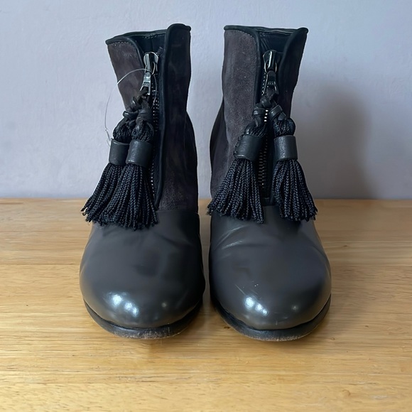 Rag & Bone Ankle Leather Suede Almonds Toe Boots - Picture 9 of 11